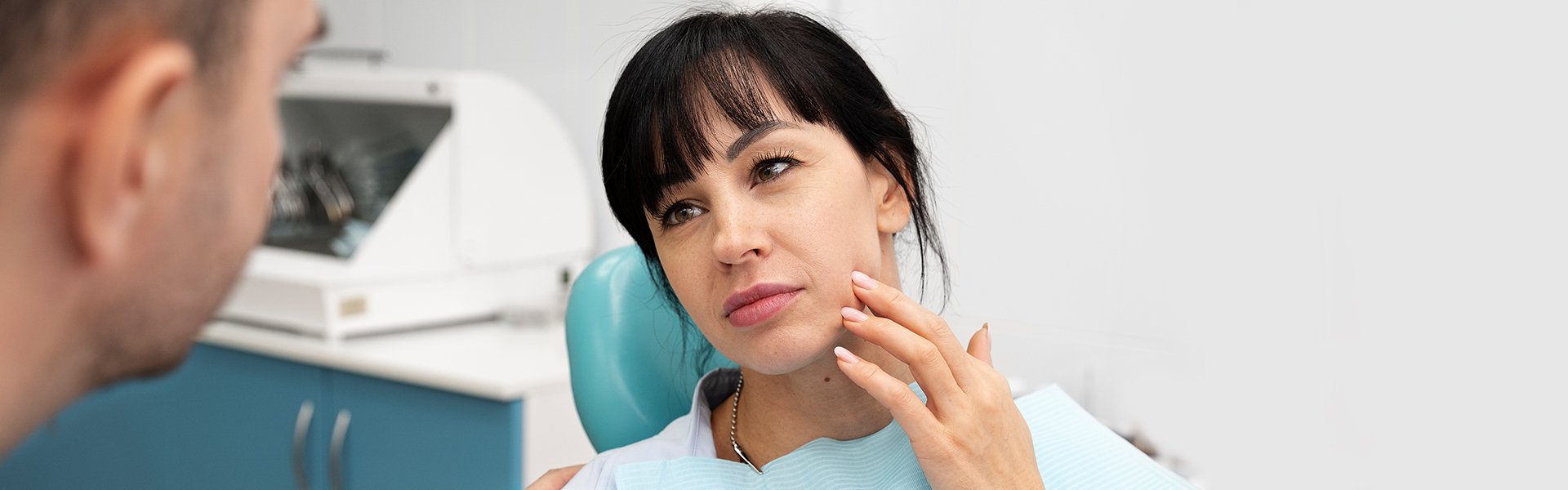 What Are the Signs of Infection to Watch For After Oral Surgery